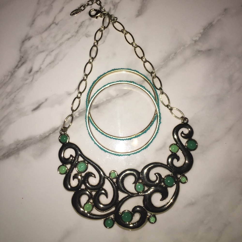 4for$20❣️ST THOMAS STATEMENT NECKLACE + 2 BANGLES